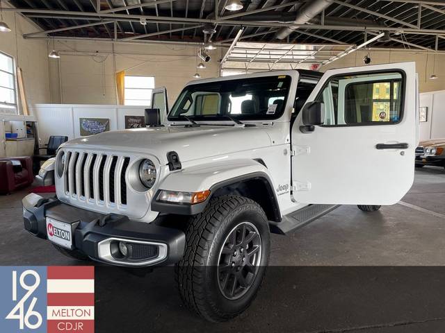 2022 Jeep Gladiator Overland 4WD photo