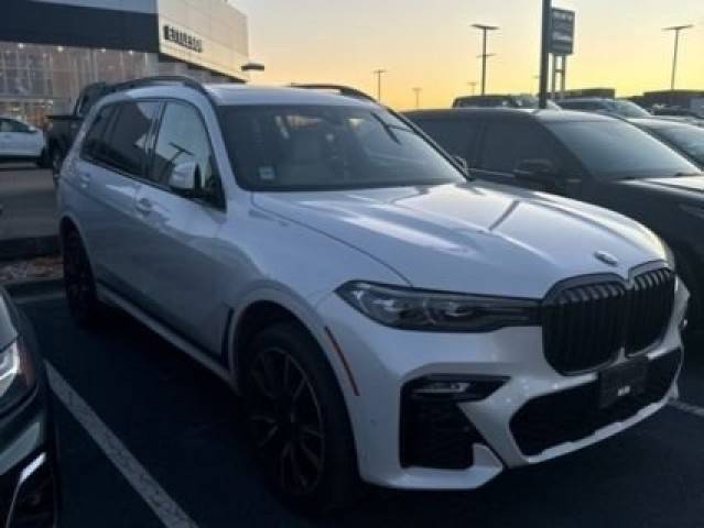 2022 BMW X7 xDrive40i AWD photo