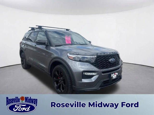 2022 Ford Explorer ST 4WD photo