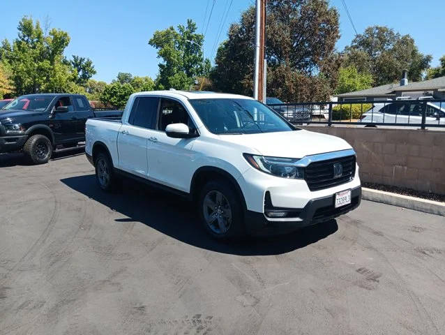 2022 Honda Ridgeline RTL-E AWD photo