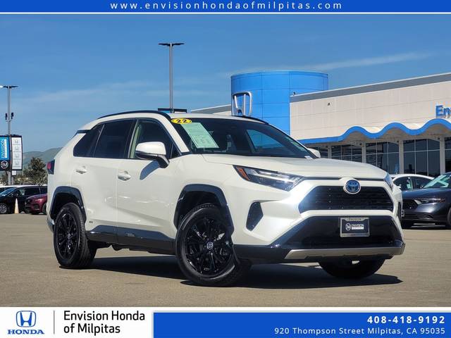 2022 Toyota RAV4 Hybrid SE AWD photo