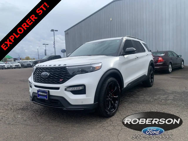 2022 Ford Explorer ST 4WD photo