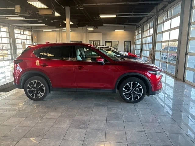 2022 Mazda CX-5 2.5 S Premium Plus Package AWD photo