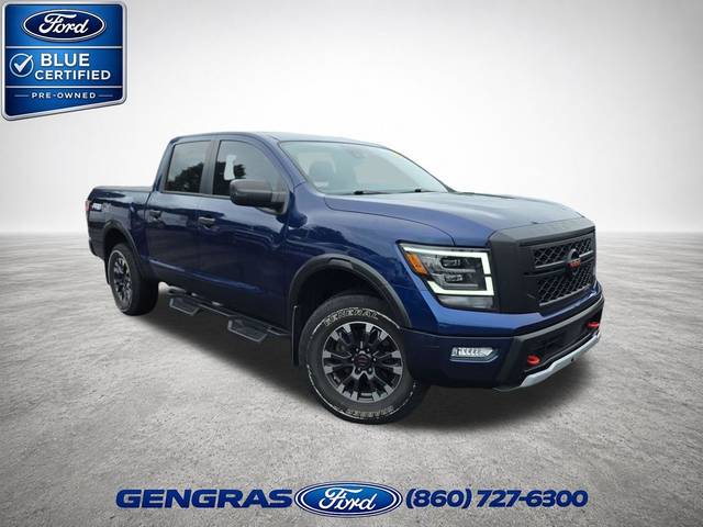 2022 Nissan Titan PRO-4X 4WD photo