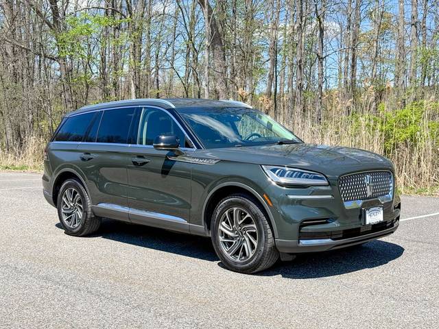 2022 Lincoln Aviator Standard AWD photo