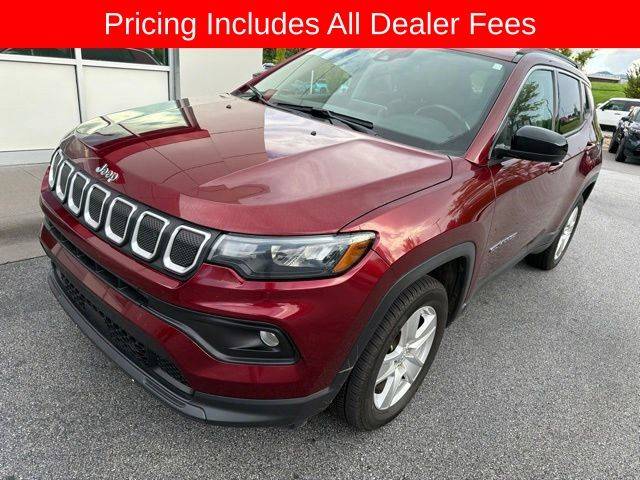 2022 Jeep Compass Latitude 4WD photo