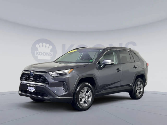 2022 Toyota RAV4 Hybrid XLE AWD photo