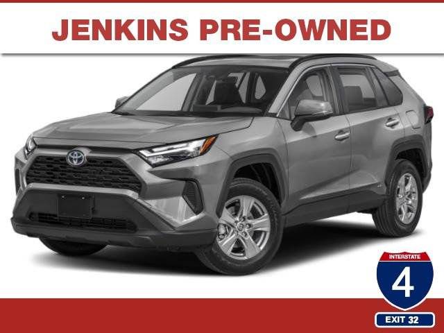 2022 Toyota RAV4 Hybrid XLE AWD photo