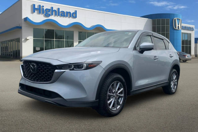 2022 Mazda CX-5 2.5 S Preferred Package AWD photo