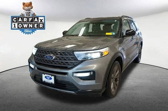 2022 Ford Explorer XLT 4WD photo