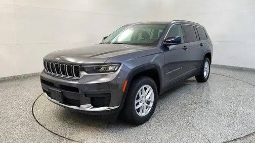 2022 Jeep Grand Cherokee L Laredo 4WD photo