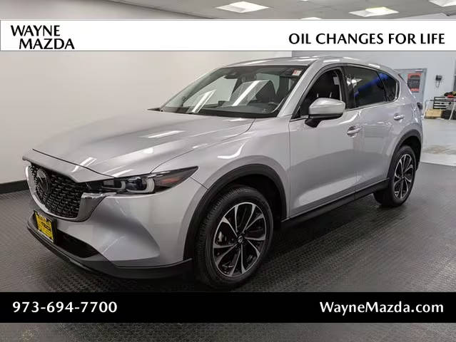 2022 Mazda CX-5 2.5 S Premium Package AWD photo