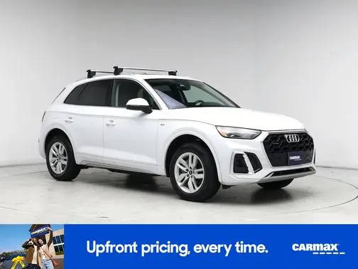 2022 Audi Q5 S line Premium AWD photo