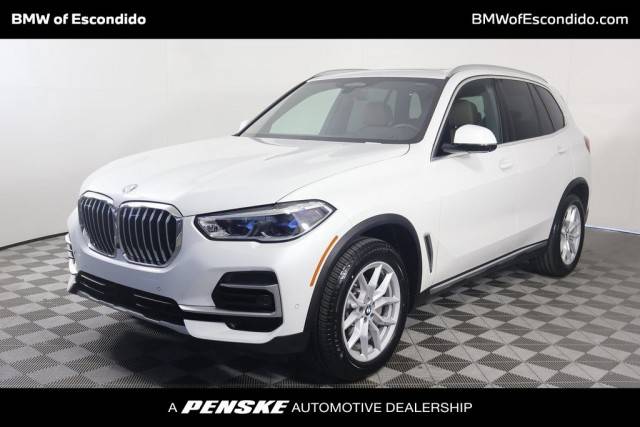 2022 BMW X5 xDrive40i AWD photo