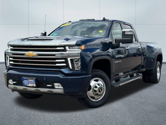 2022 Chevrolet Silverado 3500HD High Country 4WD photo