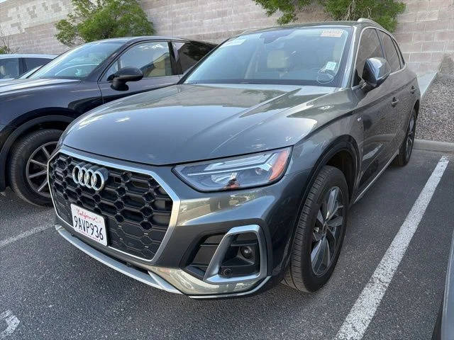 2022 Audi Q5 S line Premium AWD photo