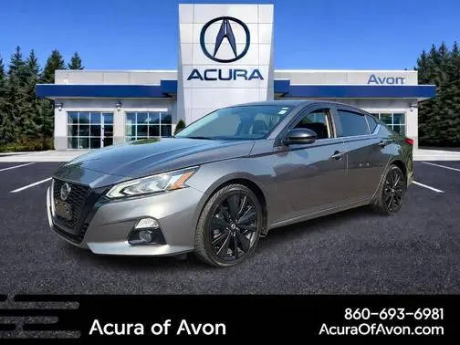 2022 Nissan Altima 2.5 SR AWD photo