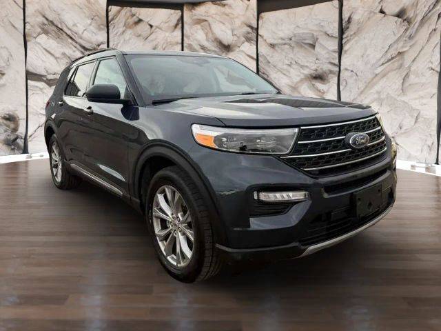2022 Ford Explorer XLT 4WD photo