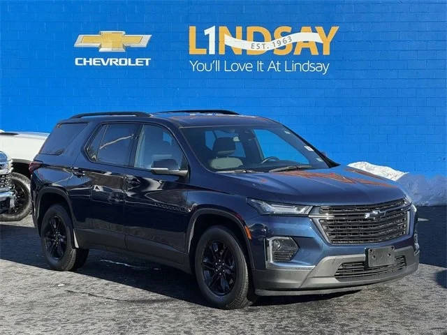 2022 Chevrolet Traverse LT Cloth AWD photo