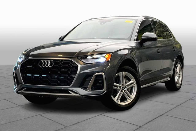 2022 Audi Q5 S line Premium AWD photo