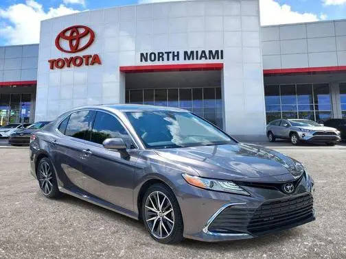 2022 Toyota Camry XLE FWD photo