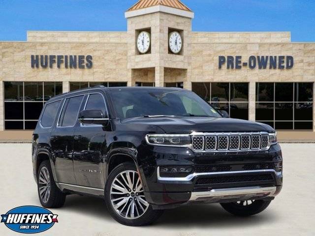2022 Jeep Grand Wagoneer Series III 4WD photo