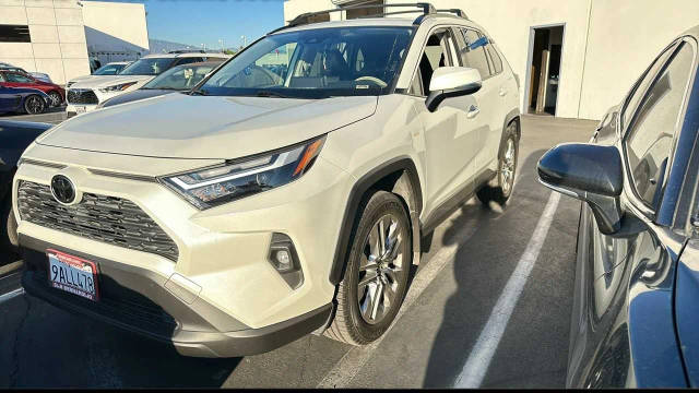 2022 Toyota RAV4 XLE Premium FWD photo