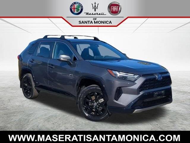 2022 Toyota RAV4 Hybrid SE AWD photo