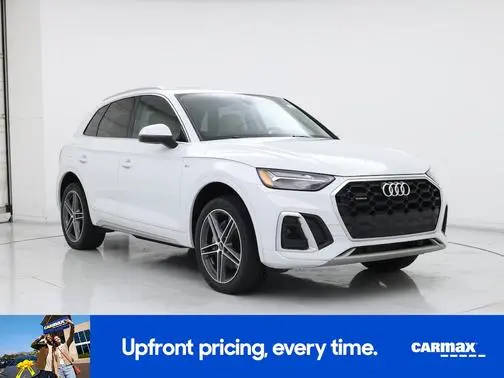 2022 Audi Q5 S line Premium AWD photo