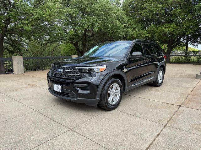 2022 Ford Explorer XLT RWD photo