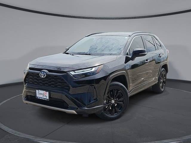 2022 Toyota RAV4 Hybrid SE AWD photo