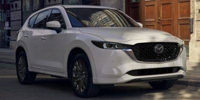 2022 Mazda CX-5 2.5 S Preferred Package AWD photo