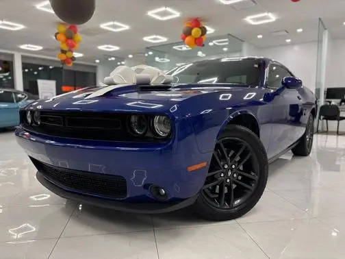 2019 Dodge Challenger SXT AWD photo