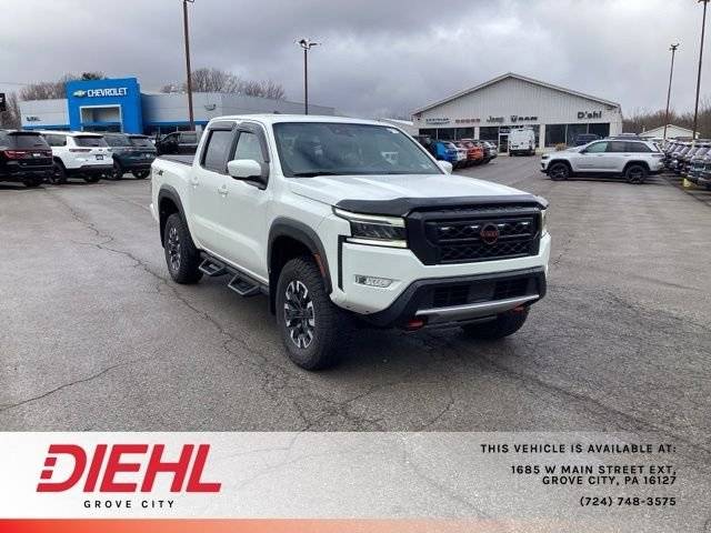 2022 Nissan Frontier PRO-4X 4WD photo