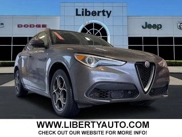 2022 Alfa Romeo Stelvio Ti AWD photo