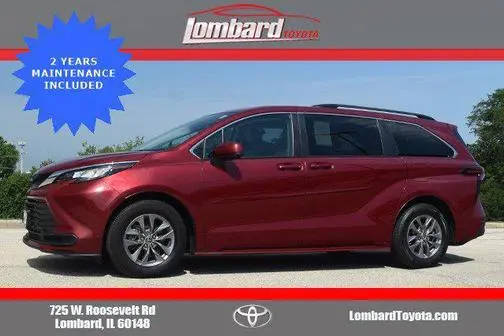 2022 Toyota Sienna LE FWD photo