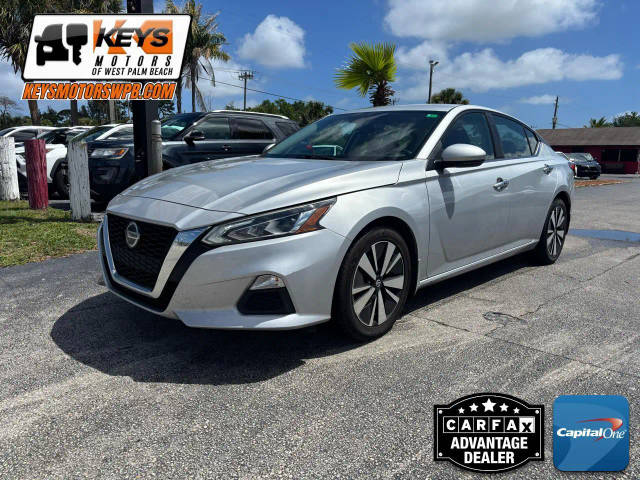 2022 Nissan Altima 2.5 SV FWD photo