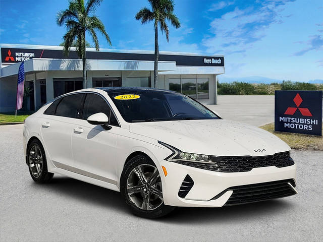 2022 Kia K5 EX FWD photo