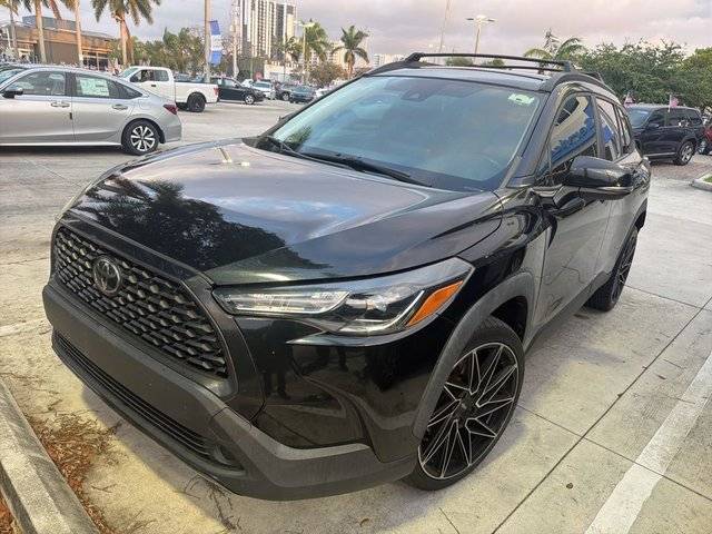 2022 Toyota Corolla Cross LE FWD photo