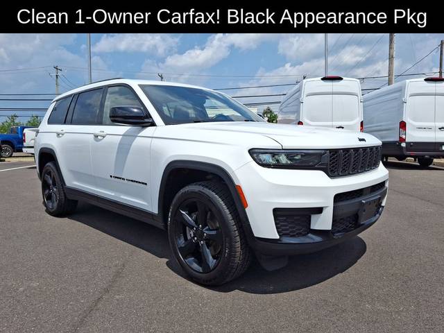 2022 Jeep Grand Cherokee L Altitude 4WD photo