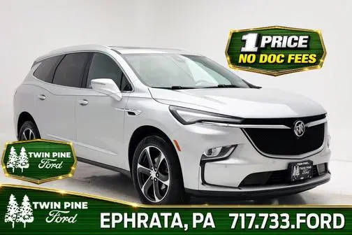 2022 Buick Enclave Essence AWD photo