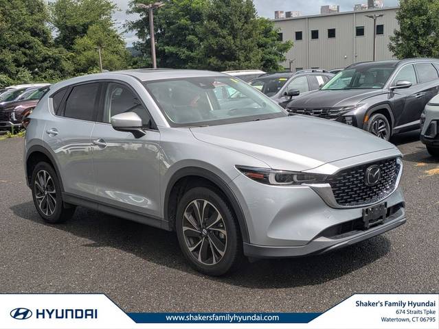 2022 Mazda CX-5 2.5 S Premium Package AWD photo