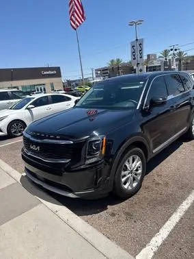 2022 Kia Telluride LX FWD photo