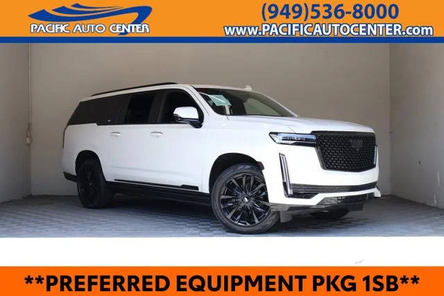 2022 Cadillac Escalade ESV Premium Luxury 4WD photo