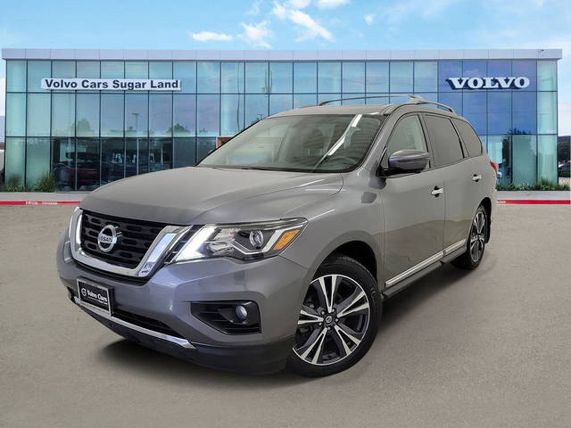 2020 Nissan Pathfinder Platinum FWD photo
