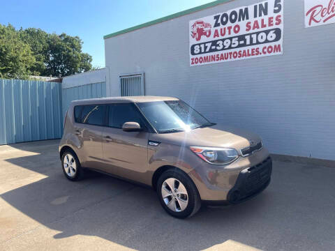 2016 Kia Soul Base FWD photo