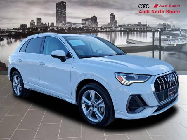 2022 Audi Q3 S line Premium Plus AWD photo