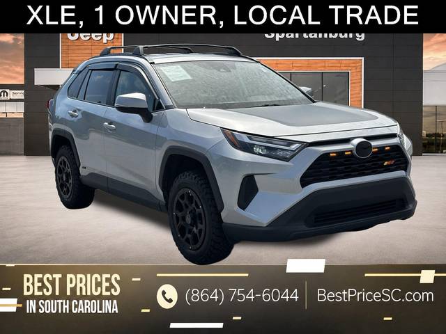 2022 Toyota RAV4 Hybrid XLE AWD photo