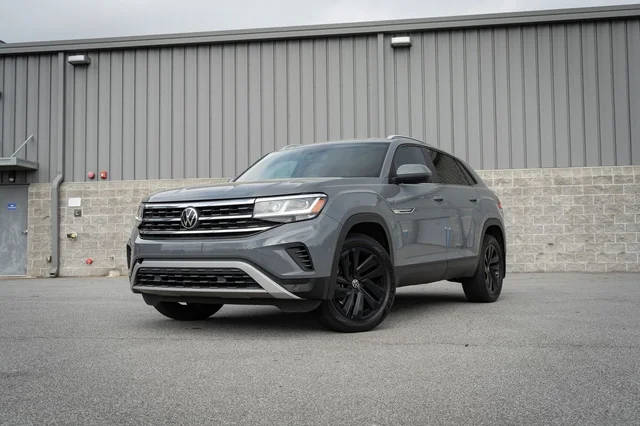 2022 Volkswagen Atlas Cross Sport 2.0T SE w/Technology AWD photo
