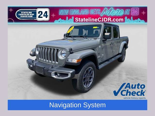 2022 Jeep Gladiator Overland 4WD photo